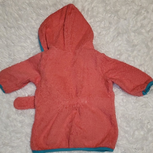 Bright Starts bathrobe 🦉 - Picture 3 of 5